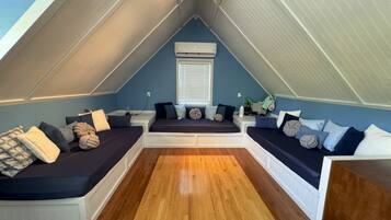 3 habitaciones, cuna de viaje, internet y ropa de cama