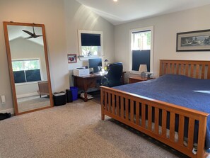 3 Schlafzimmer, Bügeleisen/Bügelbrett, WLAN, Bettwäsche