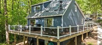 Lake Hartwell house, family friendly near Clemson. 