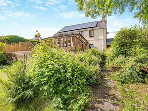 Exterior - 4 bedroom accommodation in Swansea (Swansea)