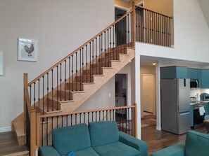 Interior - Riverfront retreat in Lanark Highlands, Ontario, Canada  - Sleeps 8 (Lanark)
