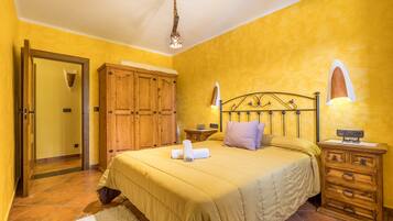 3 habitaciones, wifi gratis y ropa de cama