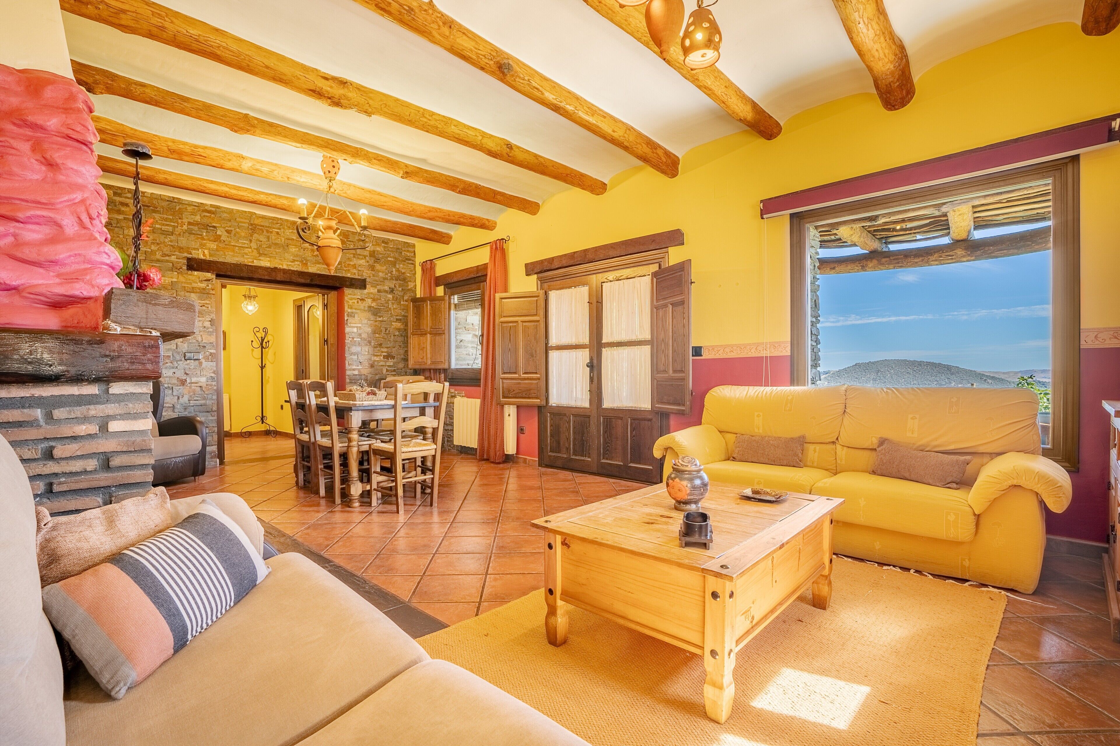 TV, fireplace, DVD player