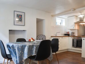 تناول الطعام