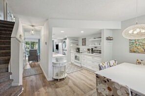 Private kitchen - Vitamin Sea Retreat A Dream! Highly Walkable! (Hilton Head Island)