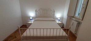 2 slaapkamers, wifi, beddengoed