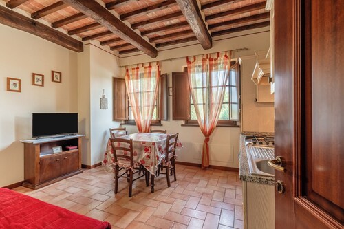 Holiday Home 'Rosa Rossa' with Shared Pool, Wi-Fi and Air Conditioning