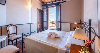 Room 'Camera Beige' - Beb del Musico with Private Terrace, Balcony and Wi-Fi