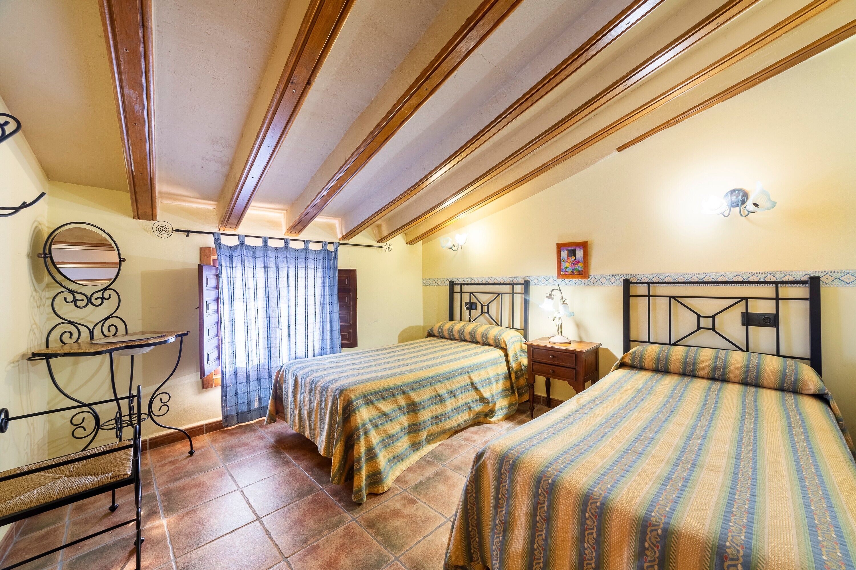 10 soveværelser, strygejern/strygebræt, gratis Wi-Fi, sengetøj