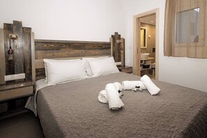 Apartment, 1 Bedroom, Balcony, City View | 2 bedrooms - Ellie's Secret Nest - 1bd 3pl (Agios Vasileios)