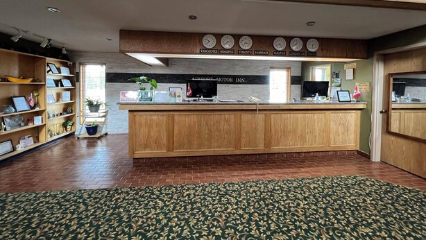 Reception - Airport motor inn (Marathon)