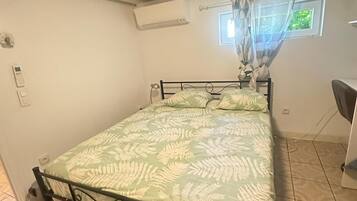 2 chambres, fer et planche Ă repasser, Wi-Fi, draps fournis