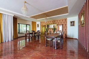 Interior - Faraway Aparthotel near Airport (Haslau-Maria Ellend)