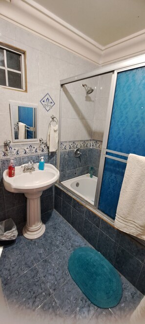 Towels, soap, toilet paper - Casa Ideal Para Familias Grandes (Mexicali)