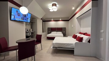 Camera Superior, 1 letto matrimoniale con divano letto, non fumatori | Minibar (con alcuni snack e alcune bevande gratis)