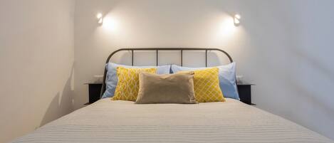 Lejlighed | 1 soveværelse, skrivebord, arbejdsområde til bærbare computere