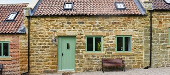 UK47385 - The Deer Den