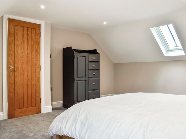 1 dormitori, wifi gratuïta i roba de llit