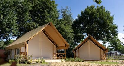 Nice Tentlodge With Veranda, 2km From the Efteling