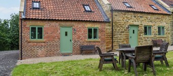 UK47388 - The Owls Nest