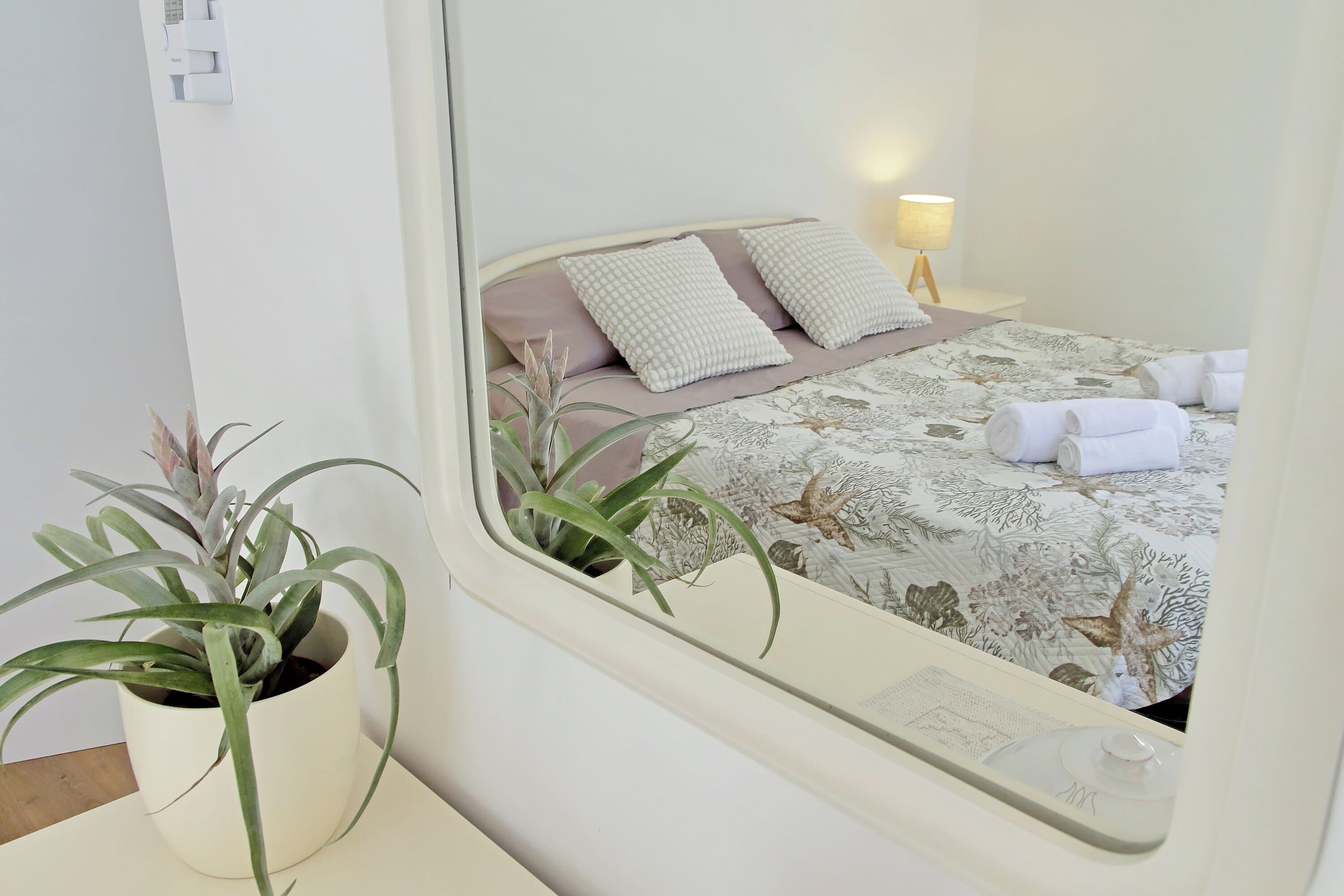 1 Schlafzimmer, Reisekinderbett, kostenloses WLAN, Bettwäsche