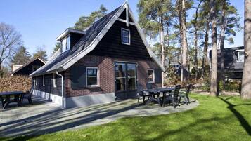 Villa | Exterior