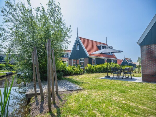 House | Garden