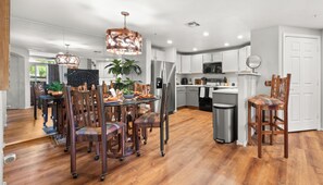 تناول الطعام