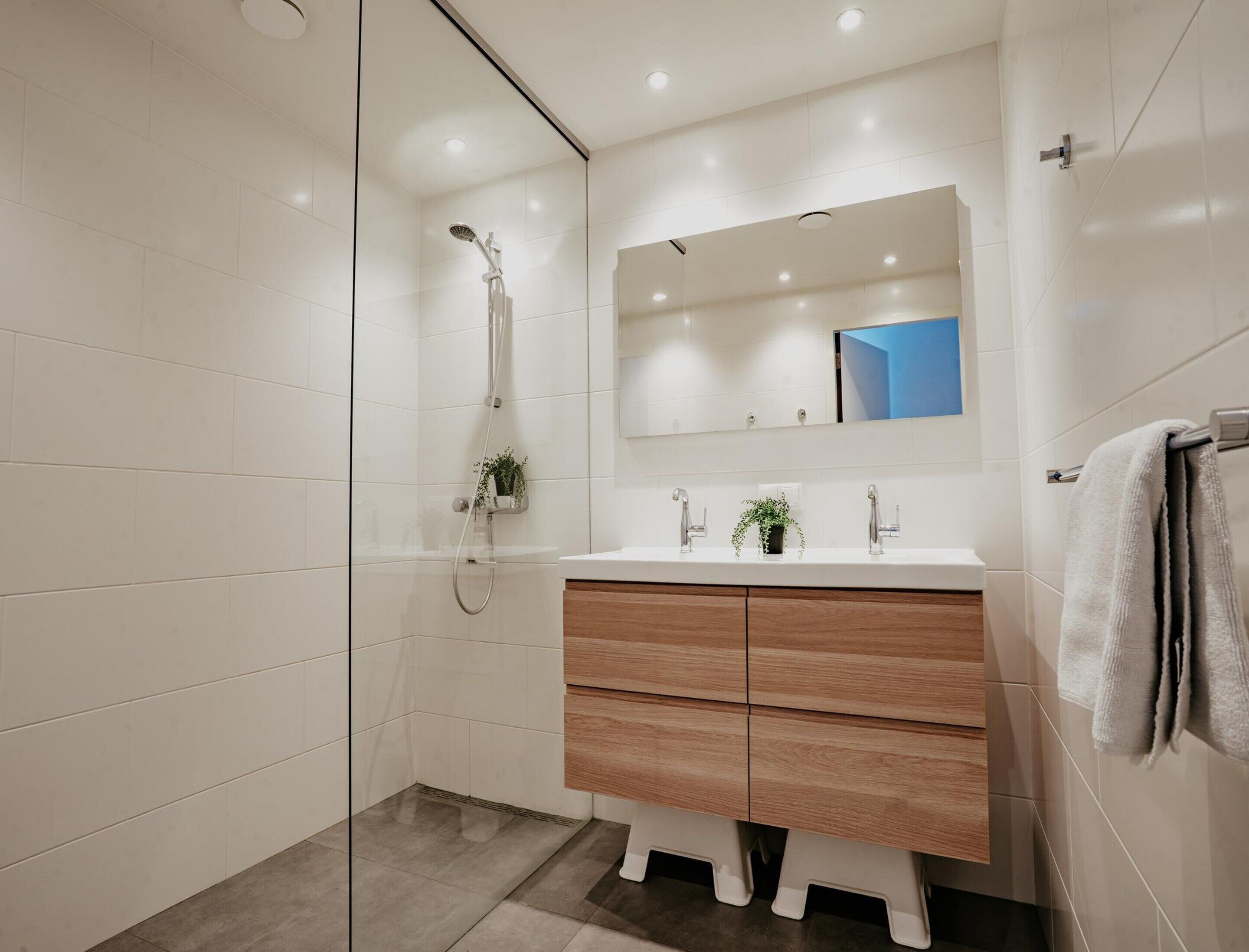 Apartment | Bathroom