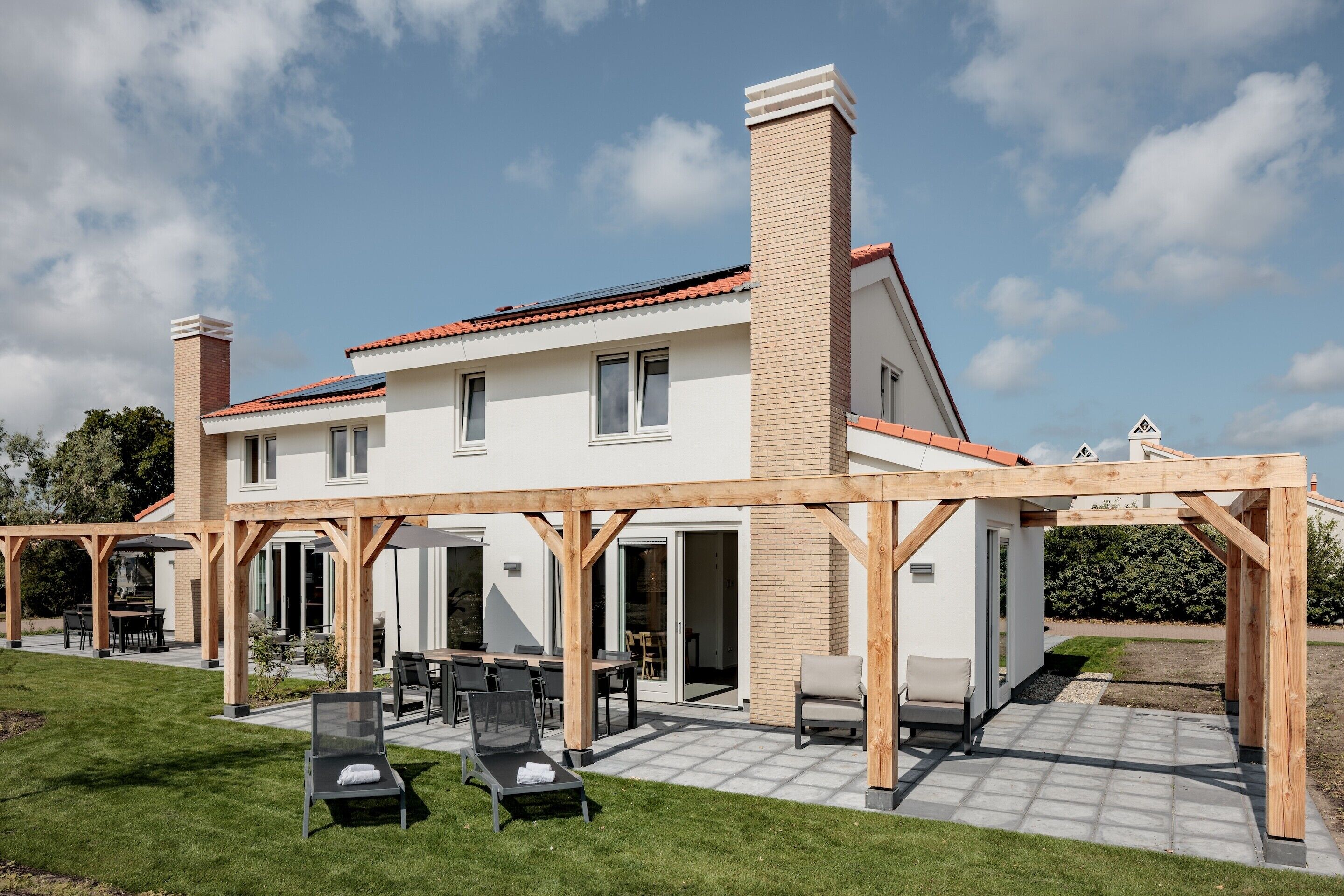 บ้านพัก | รับประทานอาหารกลางแจ้ง