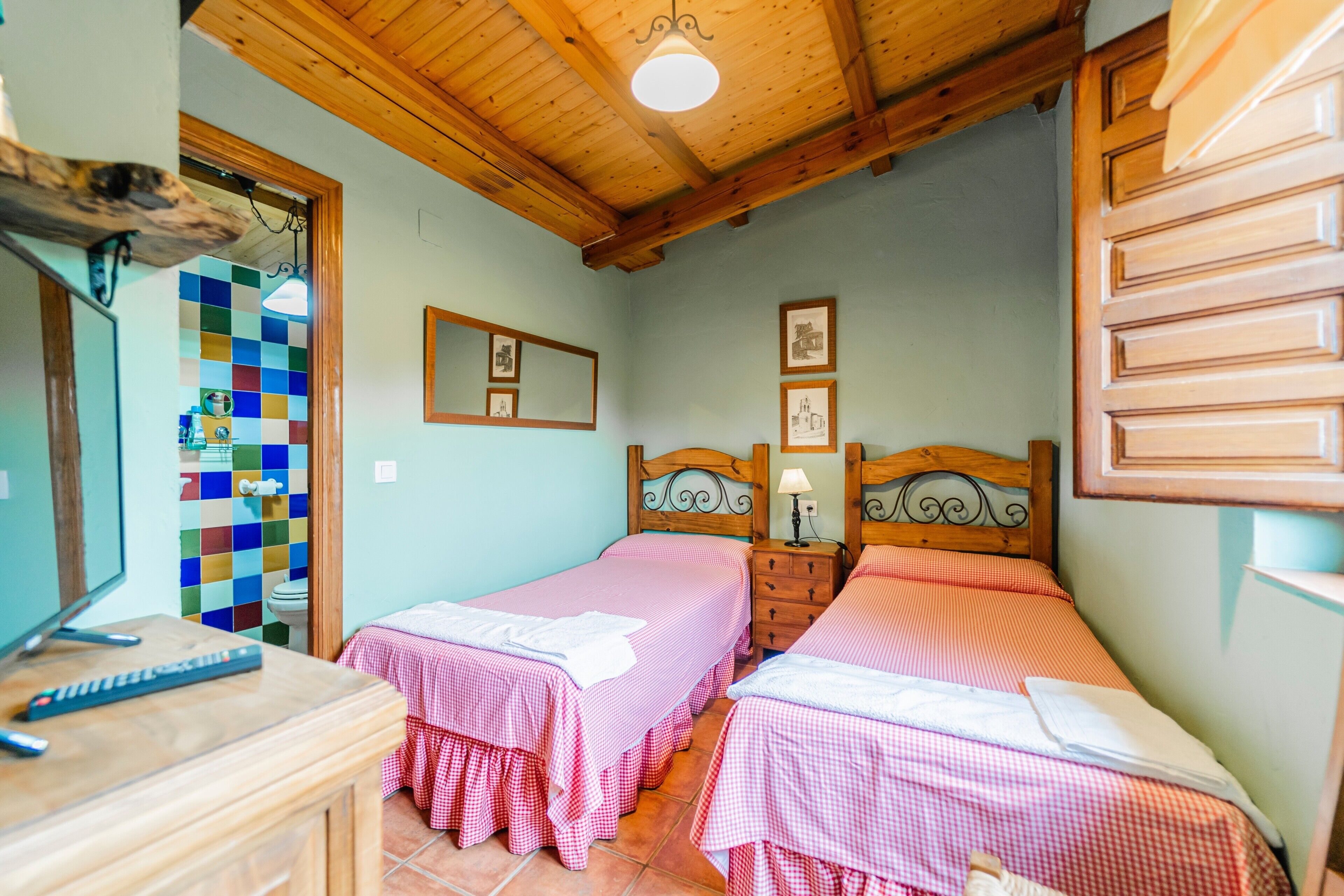 2 dormitorios y ropa de cama
