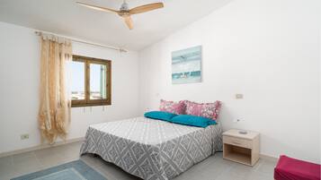 2 soveværelser, strygejern/strygebræt, gratis Wi-Fi, sengetøj