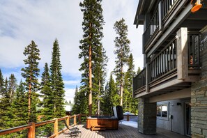 Bain à remous extérieur