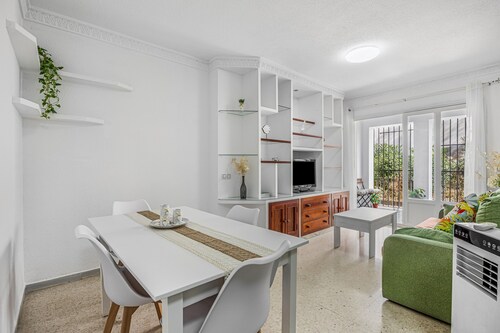 Ferienwohnung 'Divina Pastora Sanlucar' mit Balkon und Klimaanlage