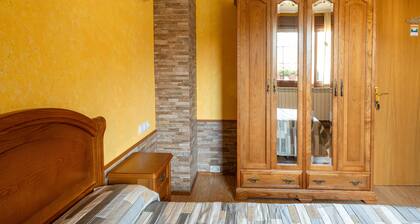 Country House 'Legaire Etxea' with Mountain View, Private Garden and Wi-Fi