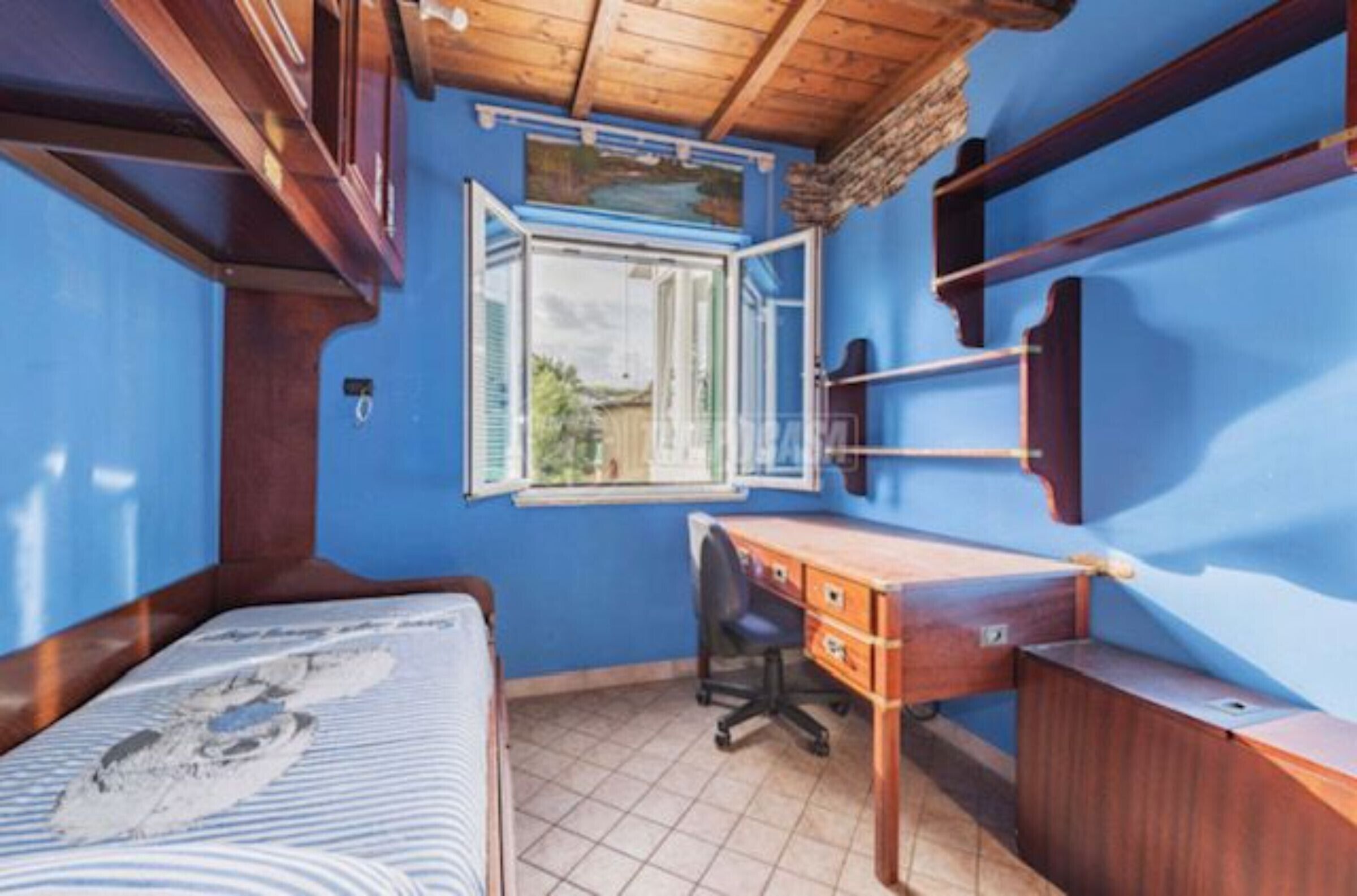 3 camere, ferro/asse da stiro, Wi-Fi gratuito, lenzuola