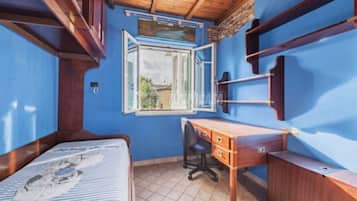 3 camere, ferro/asse da stiro, Wi-Fi gratuito, lenzuola