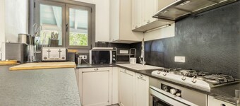 Holiday Home 'Maison Avec Piscine En Catalogne' with Mountain View, Wi-Fi and Air Conditioning