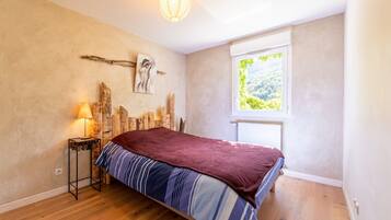 2 chambres, bureau, fer et planche Ă repasser, Wi-Fi gratuit