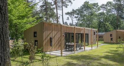 Air-conditioned Chalet Near Eindhoven