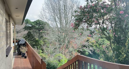 Birdsong Hideaway two-bedroom suite in Browns Bay