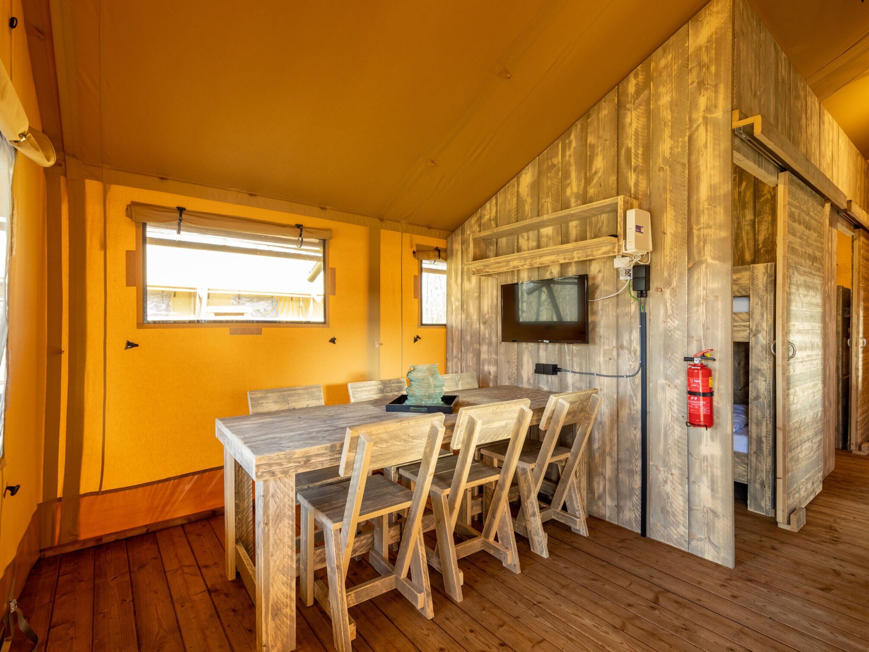 Tent | Dining
