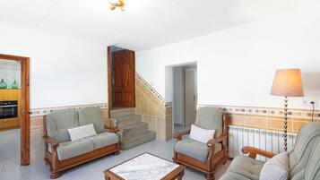 TV, fireplace, table tennis