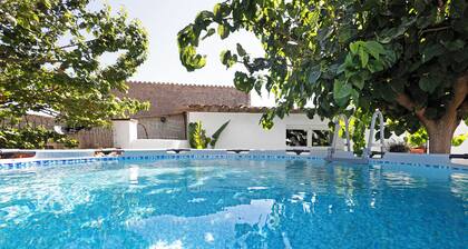 Country House 'Cal Peret Miquelet' with Mountain View, Private Pool and Wi-Fi