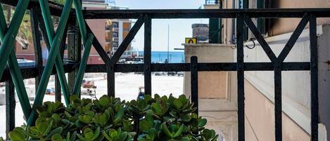 Apartment, Balcony | Balcony
