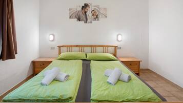 2 habitaciones, wifi gratis y ropa de cama