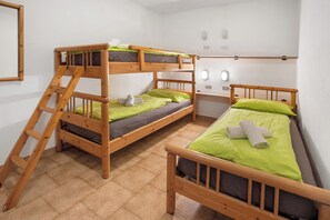 2 habitaciones, wifi gratis y ropa de cama 
