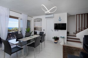 Departamento, vista al mar | Comedor