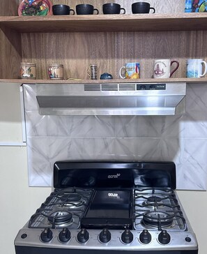Microwave, oven, stovetop