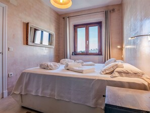 公寓 | 2 多间卧室、床单